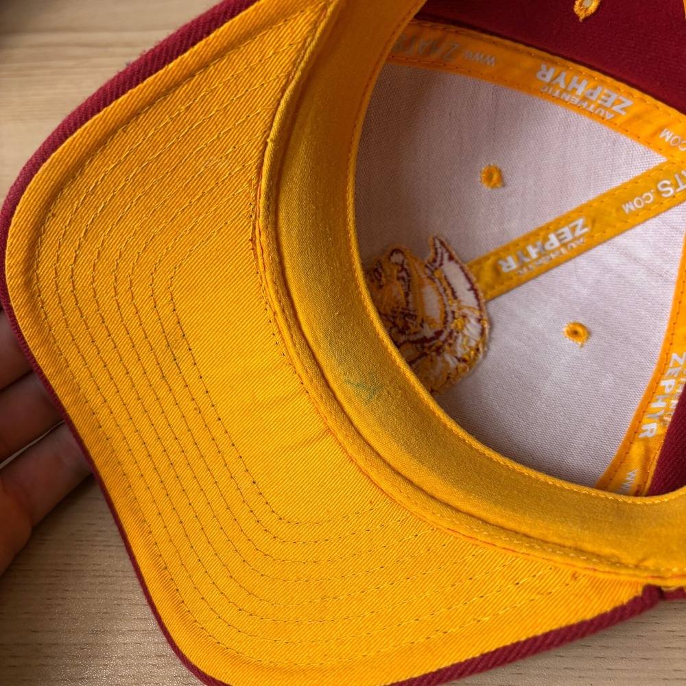 USC Trojans Hat Cap Fitted Small Red Alt Logo Southern California Zephyr - Picture 7 of 9